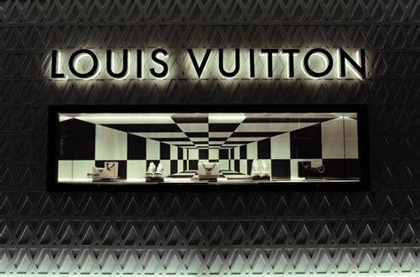 sandra ling louis vuitton|sandra ling trademark suit.